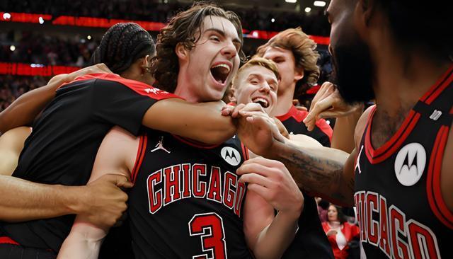 巴特勒组成, 即便是赛季, 着库明加原 巴特勒组成, 即便是赛季, 着库明加原