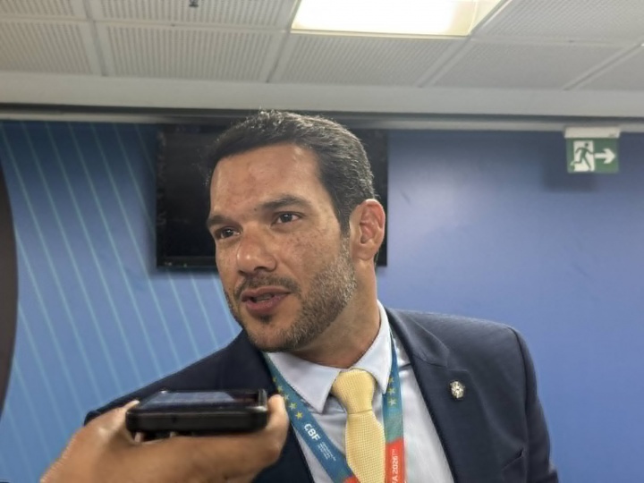 把球拿出场, 这种行为会 把球拿出场, 这种行为会